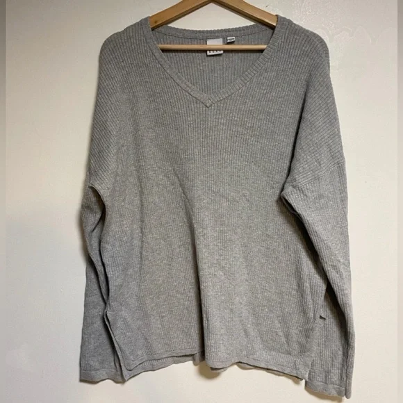 ELLE Ribbed V-Neck Sweater – Grey – XL - Picture 2 of 10